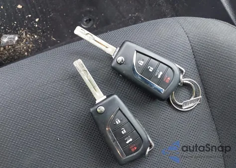 2021 Toyota Corolla Se z USA, uszkodzony, nr VIN 5YFS4MCE6MP088849